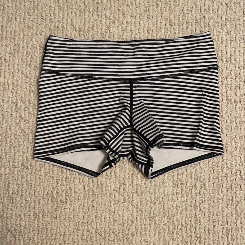 Black and white Amazon spandex